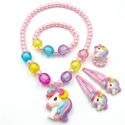 Roze kralen ketting met eenhoorn hanger dames en meisjes – speelse ketting met pastel kralen, kleurrijke accenten en dieren thema – kinder sieraden set geschikt voor dagelijks gebruik