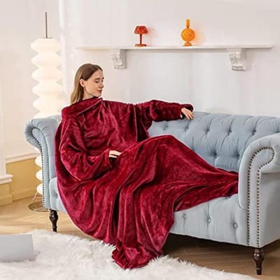 Deken met mouwen - Draagbare plaid - Gezellig ontspannen - Met voetenzak - 170 x 200 cm - Rood