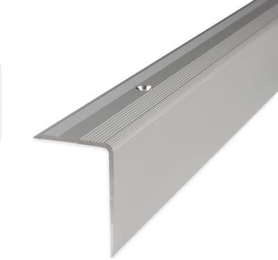 Aluminium Trapneus Profiel Zilver - Geperforeerd Trapprofiel & Hoekprofiel 30x42mm 2.7 Meter