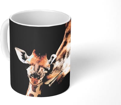 Mok - Koffiemok - Giraffe - Dieren - Zwart - Portret - Dieren - Mokken - 350 ML - Beker - Koffiemokken - Theemok