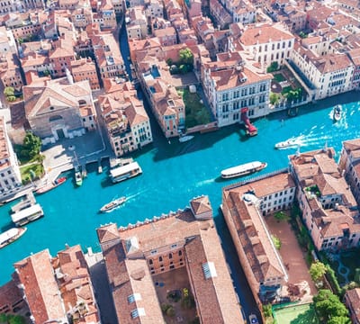 Eiland van Venetië en Venetiaanse lagune van boven - Fotobehang (in banen) - 250 x 260 cm