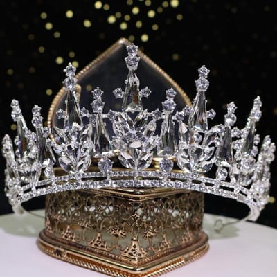 Bruid Kroon Prinses Koningin Accessoires Trouwjurk Legering Tiara Hoofddeksel High-End Haaraccessoires Verjaardag Bruiloft gray