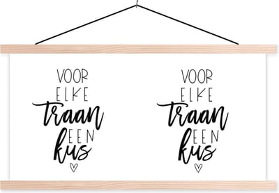 Posterhanger incl. Poster 120x60 cm - Schoolplaat - Beterschap - Quotes - Wit - Kus - Textielposter - Blanke latten