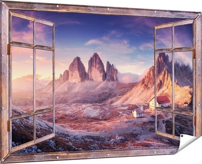 Gards Tuinposter Doorkijk Huisje met een Kerk in de Bergen - 180x120 cm - Tuindoek - Tuindecoratie - Wanddecoratie buiten - Tuinschilderij