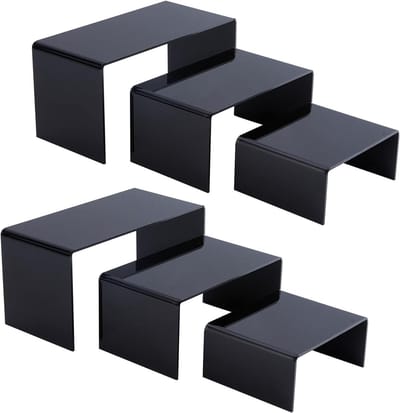 Zwarte acryl display standaards in 3 maten voor popfiguren, tafeldecoraties en sieradenpresentatie