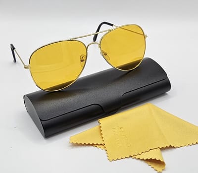 Nachtsicht brille pilot / Lunettes de nuit pilote / Unisex nachtbril voor het rijden in de nacht / 011761 / Night vision glasses / gele lenzen / for men, women driving on rainy days / cadeau / goudkleurig met zwarte brillenkoker / Aland optiek