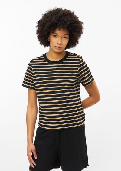 Gestreepte T-shirt met korte mouwen van een zachte mix van jersey en katoen. dames s.Oliver