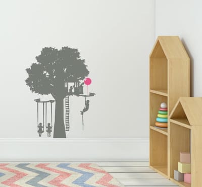 Muursticker speelboom | Kinderen op schommel + ballon | Thema Speeltuin | Rosami Decoratiestickers