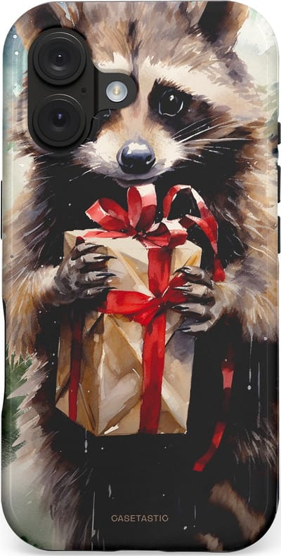 Casetastic hoesje geschikt voor Apple iPhone 16 - MagSafe - Dubbellaagse bescherming - Winter Wasbeer Presentje - Fashion Case - Zwart Grijs Taupe