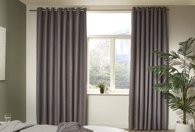 Mesa Living Verduisterende Gordijnen - Lichtgrijs - Gordijnen kant en klaar Ringen - 300 x 250cm