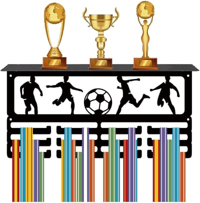 Dailygoods - Dailygoody - Voetbal Medaille Prijsrek - Trofeeplank - Zwart - Medaille Houder - Wandmontage - Geschikt voor Competitie Medaillewinnaar - 15,7 x 3,9 i