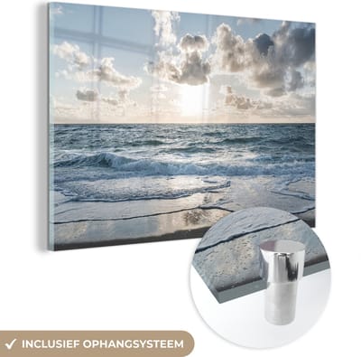 MuchoWow® Glasschilderij 120x80 cm - Schilderij acrylglas - Zee - Wolken - Duitsland - Foto op glas - Muurdecoratie woonkamer - Wanddecoratie slaapkamer - Schilderijen