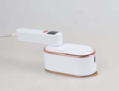 AQUA LASER STOOMSTRIJKIJZER COMPACT WIT/GOUD
