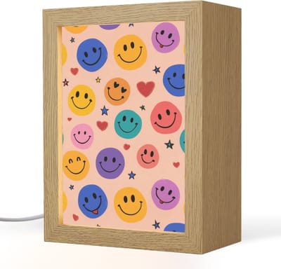 Nachtlampje 15x20 cm - Kinder lampje - Smileys - Kleurrijk - Hartjes - Tafellamp kinderkamer - Slaapkamer lamp - Bedlamp kinderen - Kinderlampje stopcontact - Wandlamp babykamer - Nachtlampjes