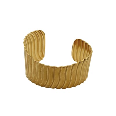 CO88 Collection Bangle Dames – 8CB-91441 - Goudkleurige Open Armband – Geribbeld Design – Moderne Statement Armband