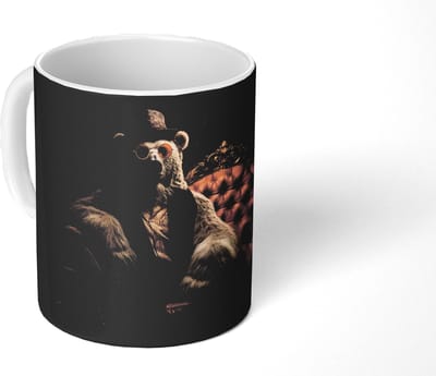 Mok - Koffiemok - Ijsbeer - Hoed - Bril - Stoel - Mokken - 350 ML - Beker - Koffiemokken - Theemok