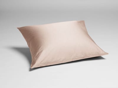 Yumeko kussensloop katoensatijn dusty roze 50x70 - Bio, eco & fairtrade - 1 stuk