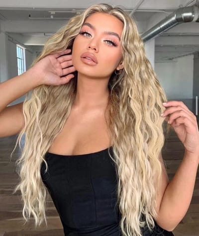 Halloween Lange Bruine/Blonde Golvende Krullende Perucen voor Vrouwen - Natuurlijke Look, Warmtebestendig, Perfect voor Feestjes en Dagelijks Gebruik 76cm