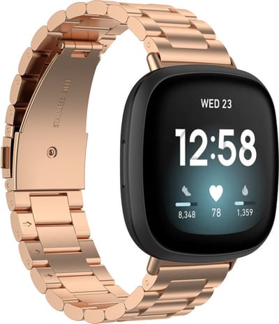 Bandje geschikt voor Fitbit Versa 3 - Maat One Size - Metalen band - Polsband - Vouw Sluiting - Metaal - Rose Goud