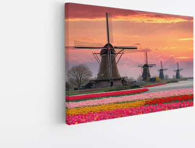 Saammp Canvas Schilderij - Molens met Tulpenvelden - Natuur - 45x30 - Foto op canvas - Wanddecoratie - Muurdecoratie Woonkamer - Slaapkamer decoratie - Canvas Print