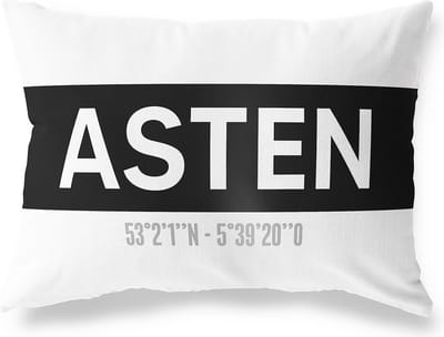 Tuinkussen ASTEN - NOORD-BRABANT met coördinaten - Buitenkussen - Bootkussen - Weerbestendig - Jouw Plaats - Studio216 - Modern - Zwart-Wit - 50x30cm