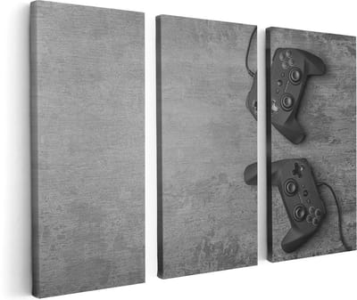 Artaza Canvas Schilderij Drieluik Twee Game Controllers op Tafel - Gaming - 120x80 cm - Wanddecoratie Woonkamer - Schilderijen - Muurdecoratie