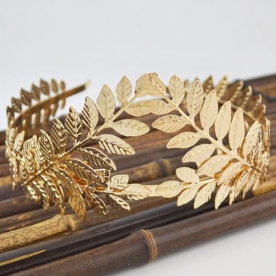 Vintage Gouden Blad Tiara Kroon Bruids Hoofdsieraad Hoofdsieraad Vrouwen Haarband Bruids Bruiloft Haar Sieraden Koningin Feest Accessoires beige