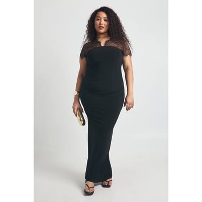 boohoo Dames Plus Kanten Inzet V-hals Maxi Jurk | Zwart | Maat: 52