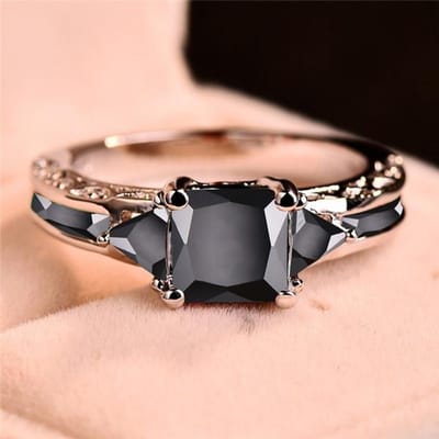 Delicate koperkleurige trendy ring voor dames Elegante prinsessenslijpvorm ingelegd met zwarte zirkonia stenen Trouwring Verlovingssieraden 11 gray