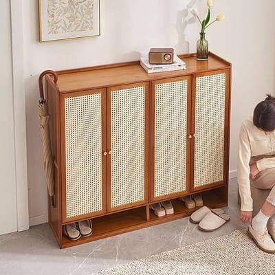 Schoenenkast Bamboe 120x32x107 cm – Smal Schoenenrek met Deuren en 7-8 Legplanken – Ruimtebesparende Opbergkast voor Hal, Woonkamer en Keuken – Retro Hout Design