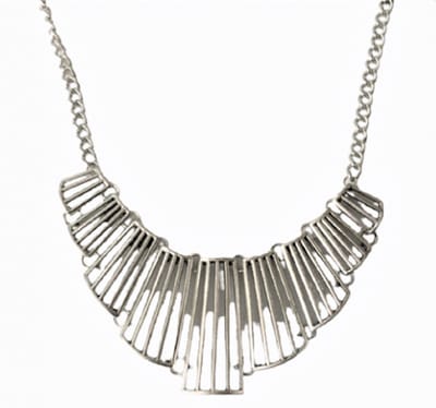 Metalen moderne ketting- Lizzy- zilverkleur