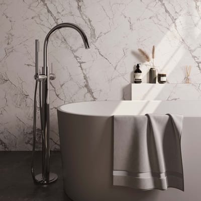 Brauer Carving S01 - Badkraan Vrijstaand met Staafhanddouche - Glans Chroom - Thermostatisch - 1 Greeps