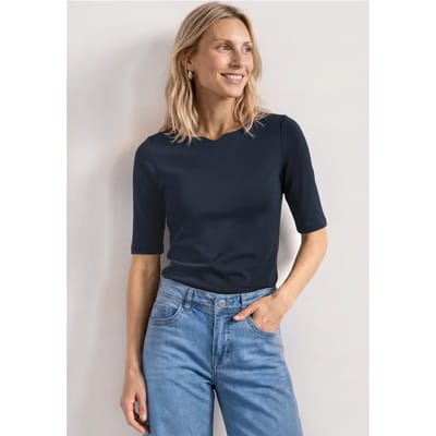 Shirt met golvende halslijn in effen kleur