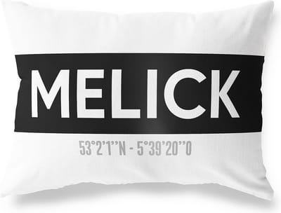 Tuinkussen MELICK - LIMBURG met coördinaten - Buitenkussen - Bootkussen - Weerbestendig - Jouw Plaats - Studio216 - Modern - Zwart-Wit - 50x30cm