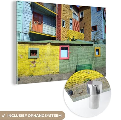 ® Glasschilderij 180x120 cm - Schilderij acrylglas - Kleurrijke geschilderde huizen gemaakt van een golfplaat ijzer in la Boca - Foto op glas - Muurdecoratie woonkamer - Wanddecoratie slaapkamer - Schilderijen