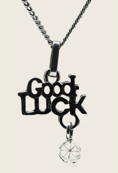 Zilveren Good luck ketting hanger