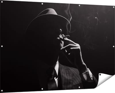 Gards Tuinposter Man met Hoed Rookt een Sigaar - 150x100 cm - Tuindoek - Tuindecoratie - Wanddecoratie buiten - Tuinschilderij