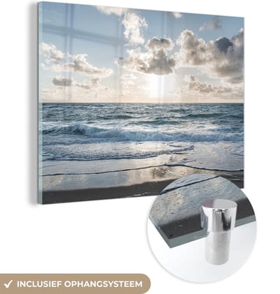 MuchoWow® Glasschilderij 160x120 cm - Schilderij acrylglas - Zee - Wolken - Duitsland - Foto op glas - Muurdecoratie woonkamer - Wanddecoratie slaapkamer - Schilderijen