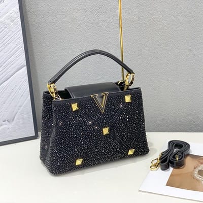 Sac à main brillant en diamant, nouveau style, sac pour femme, rivets et chaîne en diamant en fer, sac à bandoulière unique, couleur vive, polyvalent 26*10*18 gray