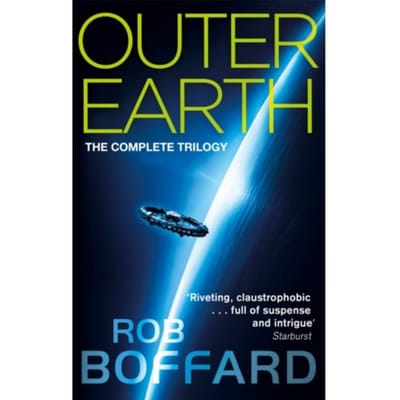 Outer Earth De Complete Trilogie door Rob Boffard Paperback Boek 9780356510002