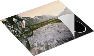 Chefcare Inductie Beschermer Moutainbike Fietser in de Bergen - 60x50 cm - Afdekplaat Inductie - Kookplaat Beschermer - Inductie Mat