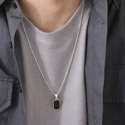 Heren Ketting Cuban Chain - Zilverkleurig - Roestvrijstaal - Rechthoekige Hanger Halsketting - Trendy & Duurzaam Sieraad voor Mannen - Minimalistisch Design - Perfect Cadeau voor Vaderdag, Verjaardag of Vriend