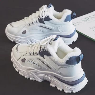Winterlaarzen Dames Warm Casual Sneakers Lace Up Fashion Platform Snowboots Vrouwelijke Outdoor Schoenen Dames 40