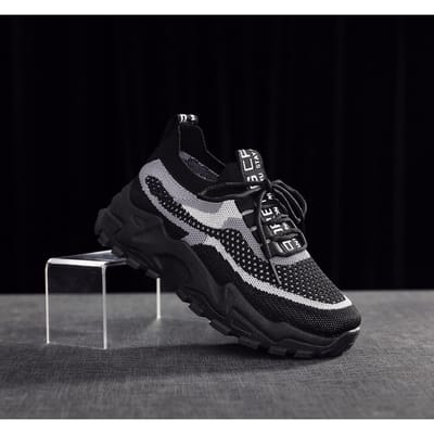 Nieuwe Damesschoenen Mode Casual Schoenen Outdoor Hardloopschoenen Vliegweefsel Ademend Trendy Schoenen Dikke Zool Damesschoenen 40 black