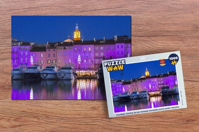 Puzzel Paarse tinten in de Franse havenplaats Saint-Tropez - Legpuzzel - Puzzel 1000 stukjes volwassenen