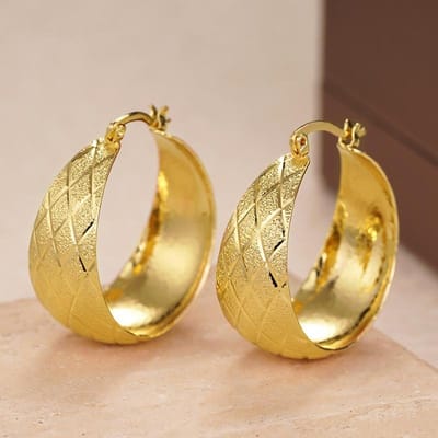 Huitan Luxe Gouden Kleur Grote Metalen Ronde Cirkel Statement Oorbellen Voor Vrouwen Bruiloft Feest Dagelijkse Elegante Accessoires Sieraden