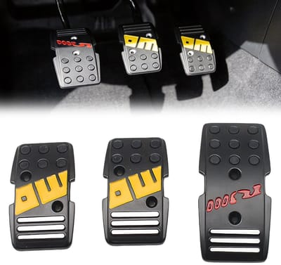 Autopedaalset - Antislip Metalen Pedalen In Racestijl (Rem, Koppeling, Gaspedaal) - Specifiek voor Voertuigen met Handgeschakelde Transmissie - Auto-Onderdelen - 3 Stuks