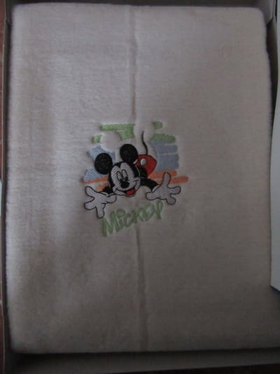 Plum Plum - Deken - Wieg - Mickey - 75 x 100 cm - ecru
