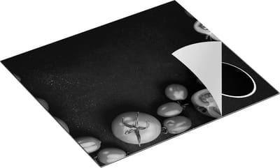 Chefcare Inductie Beschermer Tomaten op Zwarte Marmer - Groente - Zwart Wit - 60x50 cm - Afdekplaat Inductie - Kookplaat Beschermer - Inductie Mat