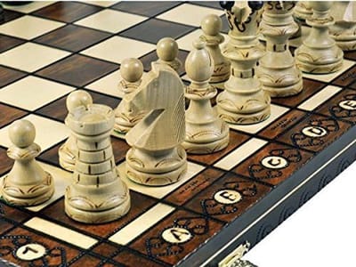 Houten schaakspel - Strategisch spel - Familie spelavond - Handgemaakt ontwerp - 53 x 53 cm - Bruin